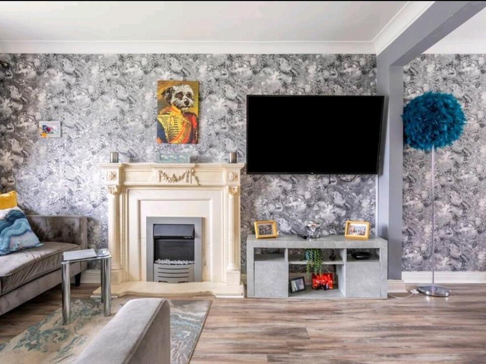 Spacious House City Skyline And Mountain Views Close Too Belfast Centre And Airports Free Parking Exterior foto